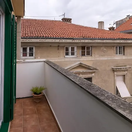 Arsenal 1 * Zadar